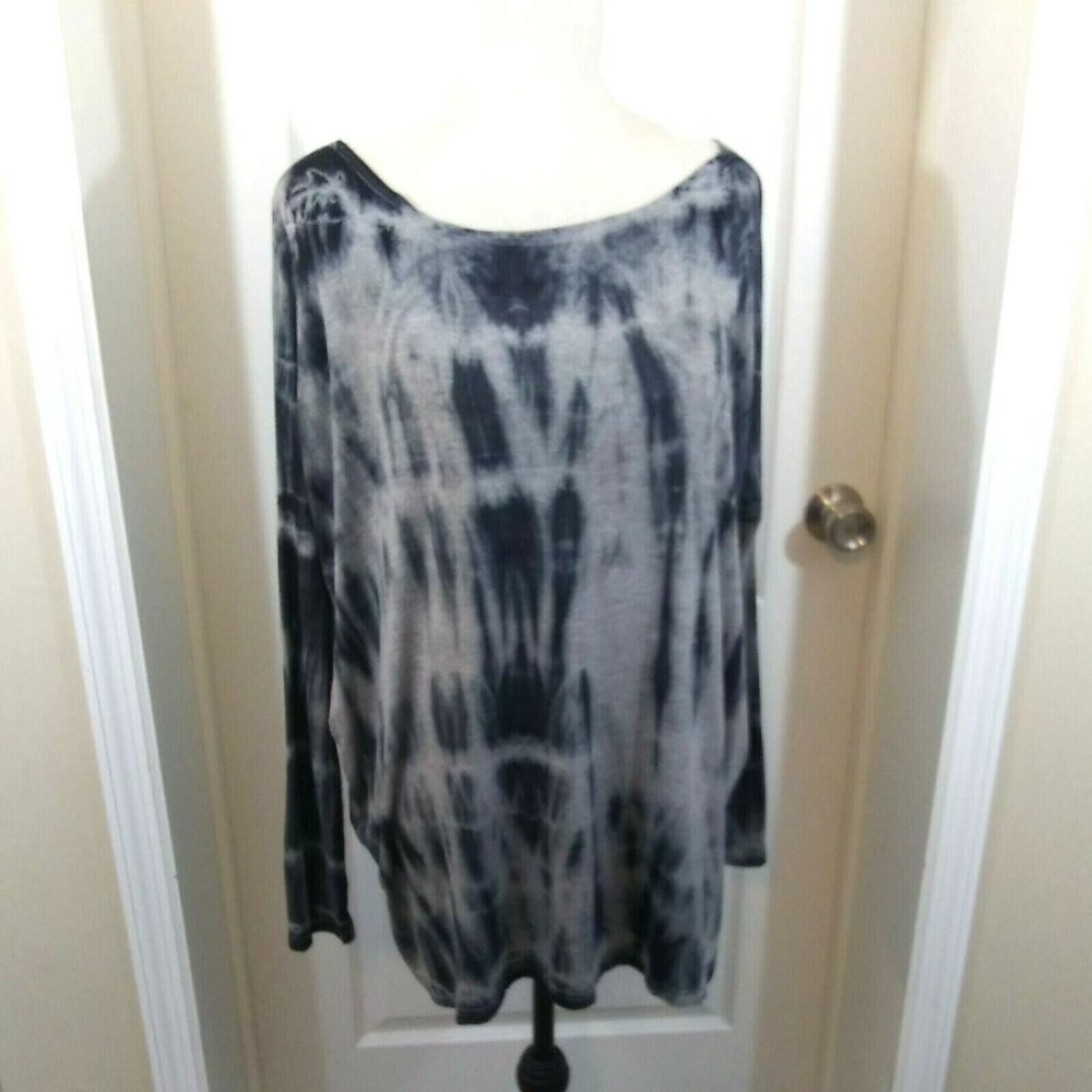PIKO 1988 Joyful Adventures Soft Tye Dye Top - Picture 1 of 7